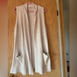 Loft 3/4 length sleeveless sweater vest. Size M.